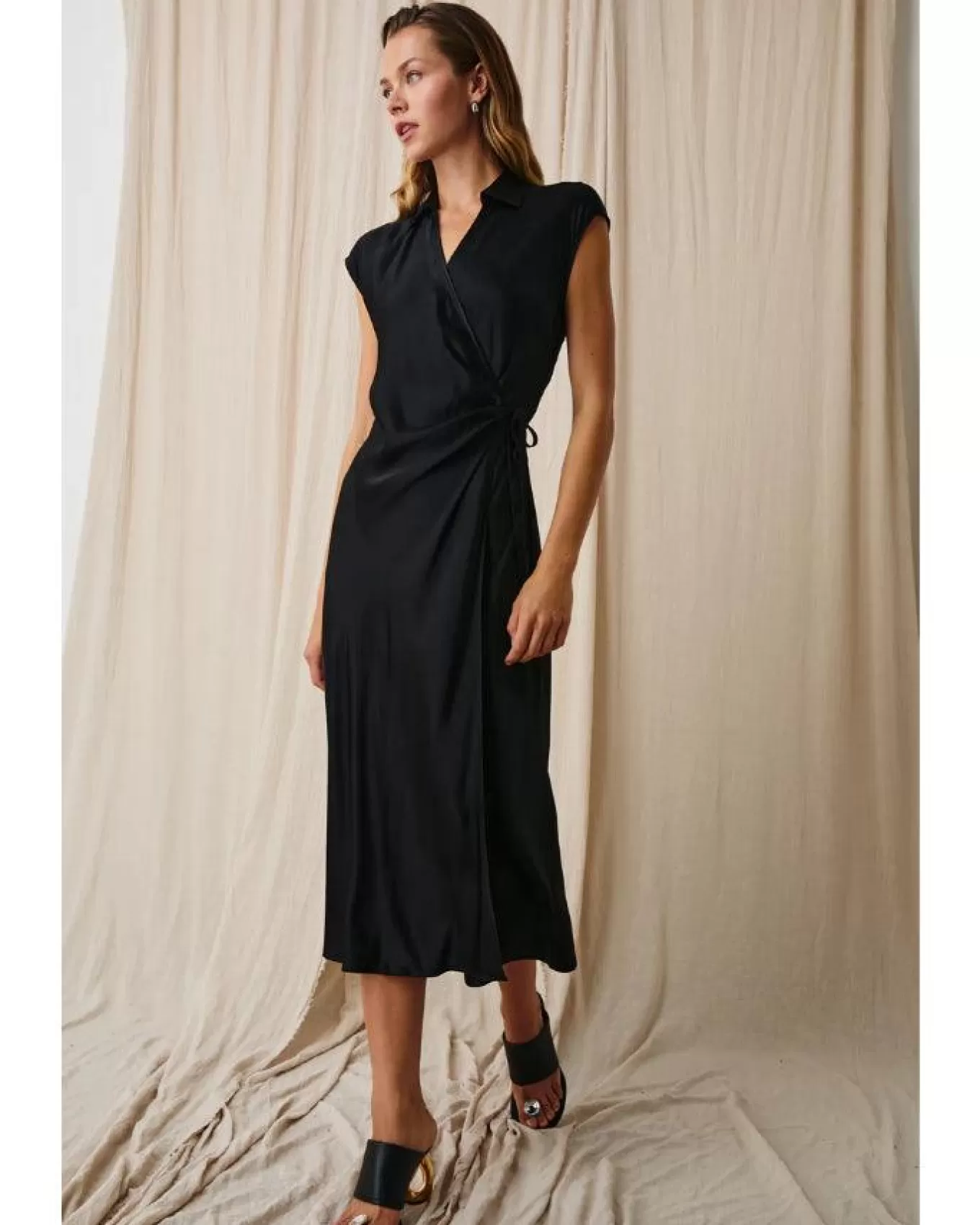 Alai Satin Wrap Dress<Rails Clearance